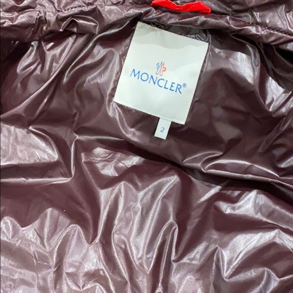 Moncler Puffer Jacket - Picture 7 of 7